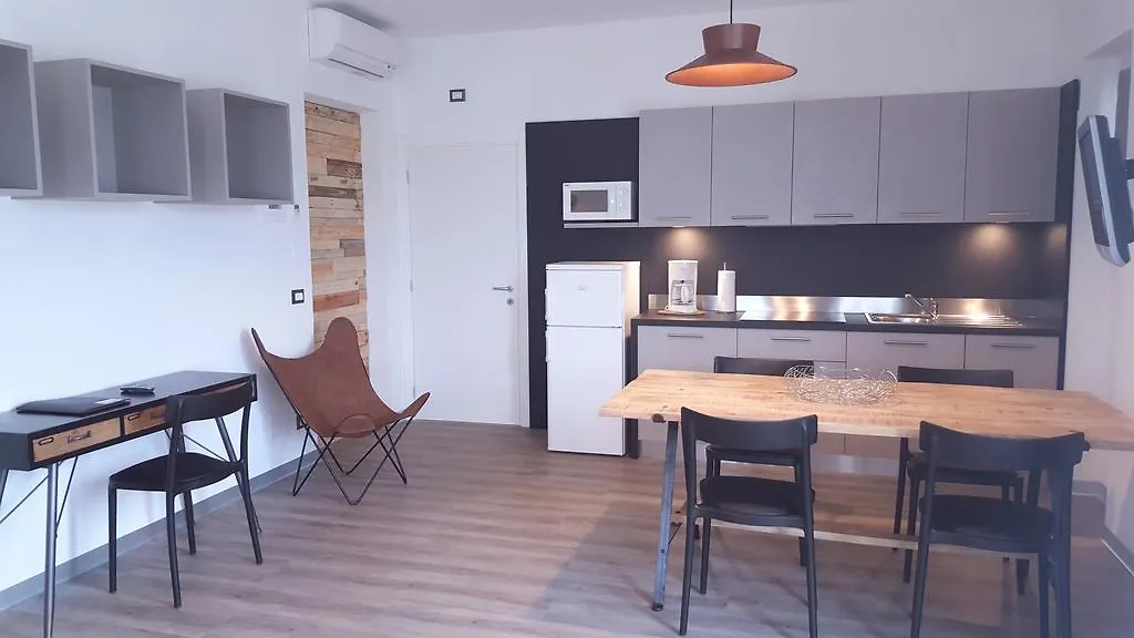 Hotel Anna مالتشيزينيه إيطاليا