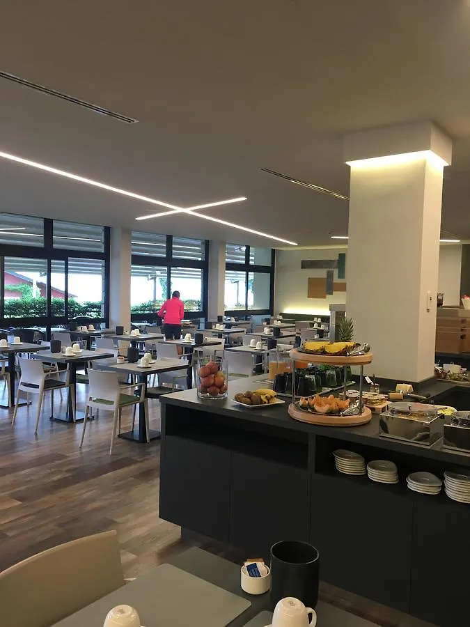 Hotel Anna Malcesine 3*,