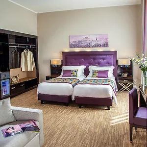 **** Hotell Gioberti Art Italien